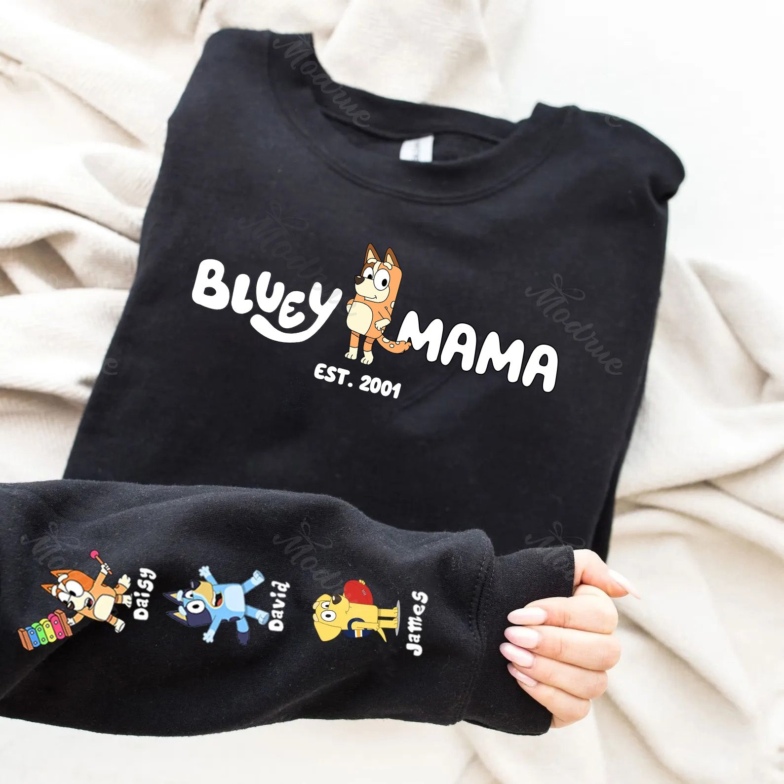 Custom Cartoon MAMA Sweatshirt with Kid's Name on Sleeve