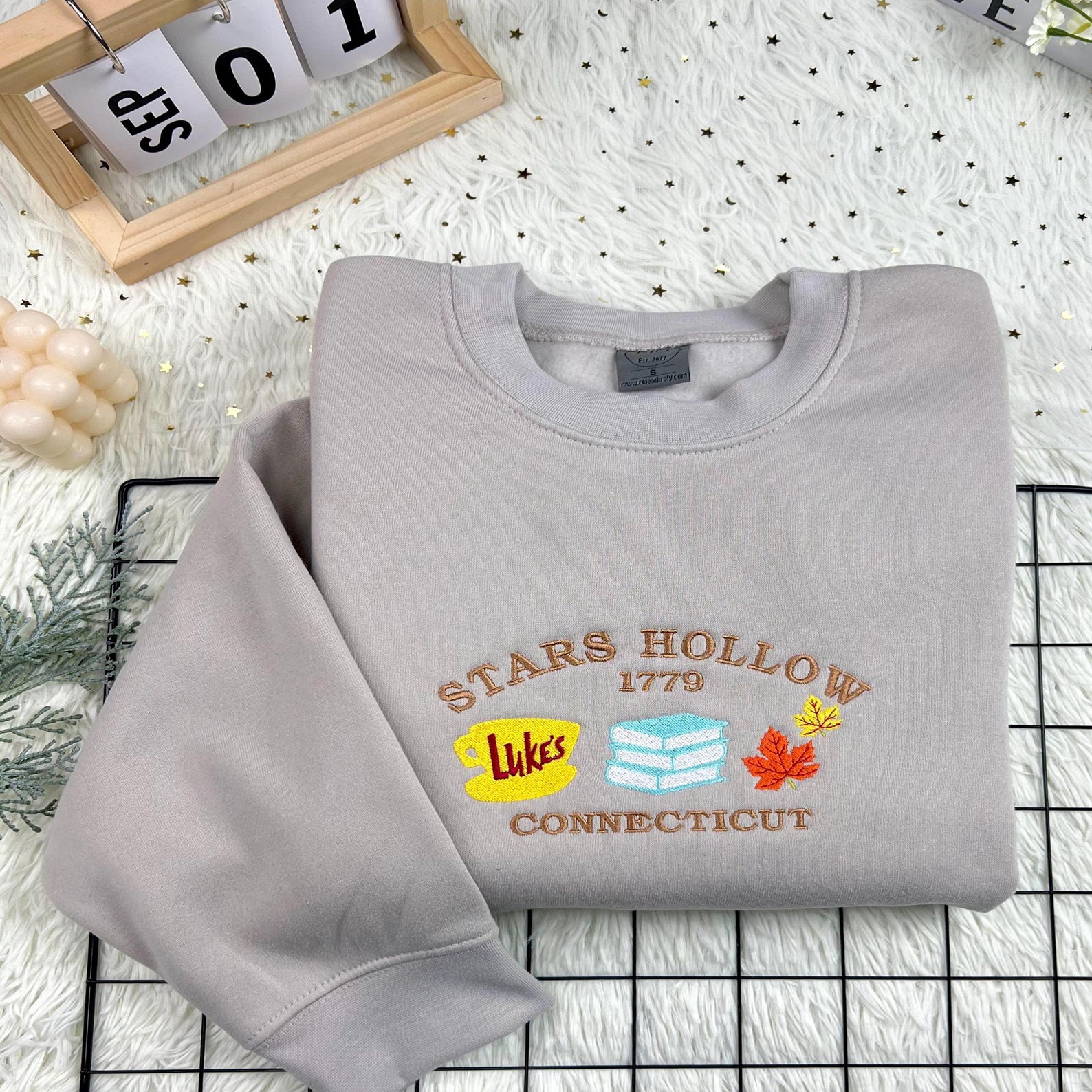 Embroidered Stars Hollow Connecticut Luke's Dinner Sweatshirt/Hoodie