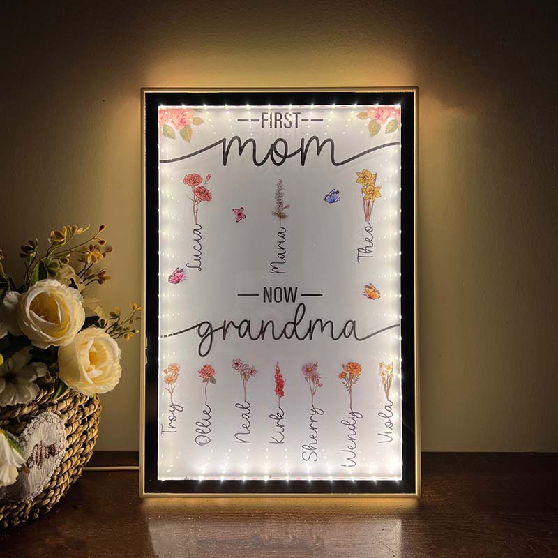 â�¤ï¸�50% OFFâ�¤ï¸�First Mom Now Grandma-Night Light Mirrorâ�¤ï¸�
