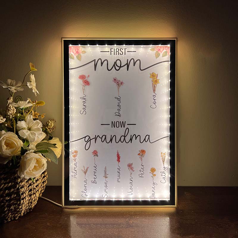 â�¤ï¸�50% OFFâ�¤ï¸�First Mom Now Grandma-Night Light Mirrorâ�¤ï¸�