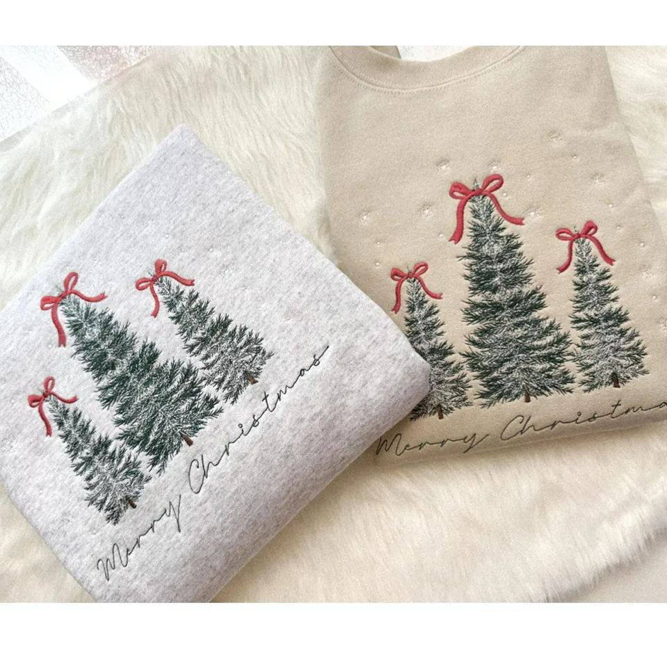 MERRY CHRISTMAS TREES EMBROIDERED SWEATSHIRT
